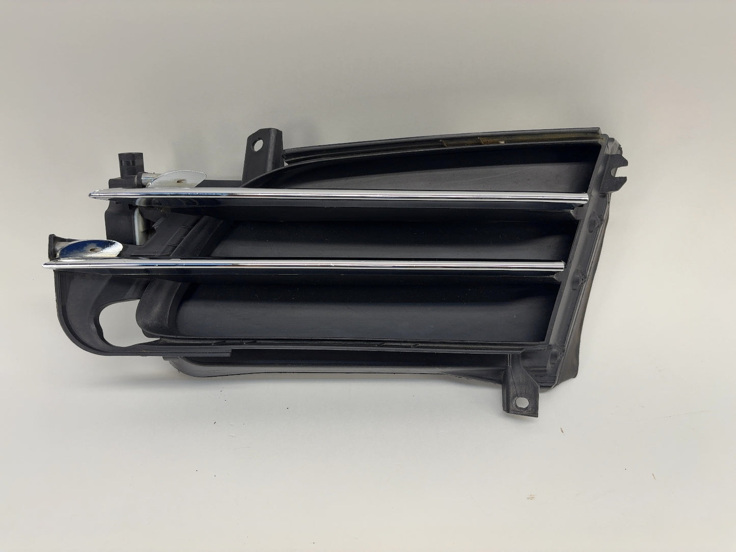 2015-2018 Tesla Model S Active Louvre Left 1007268-00-F