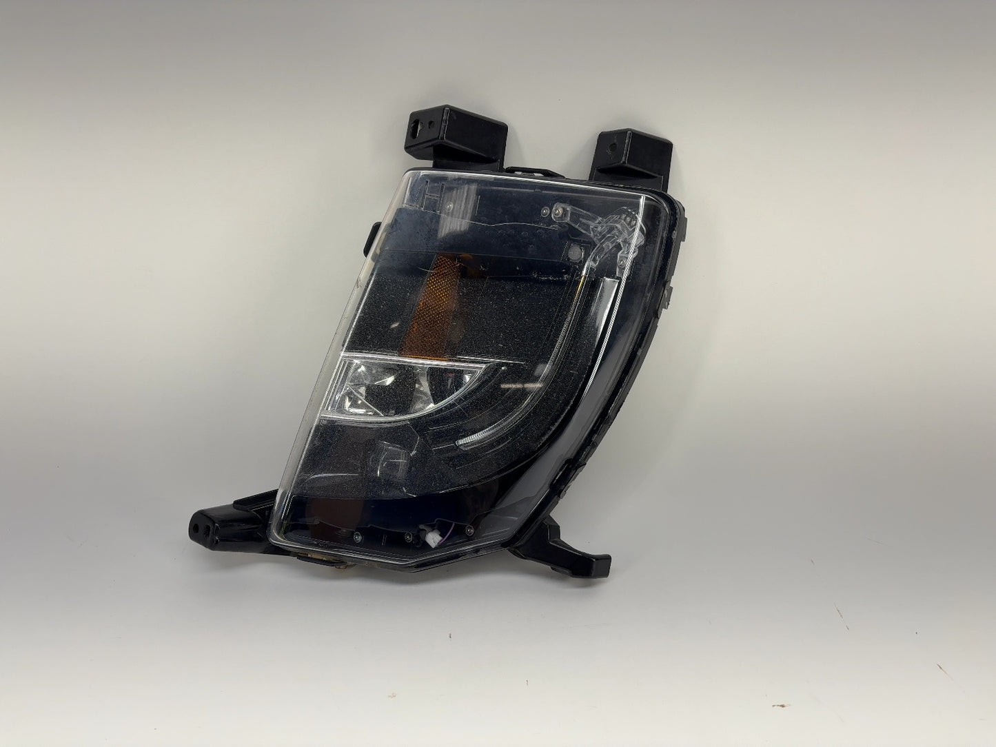 2015 Tesla Model S Front Fog Lamp Left 6005913-00-F