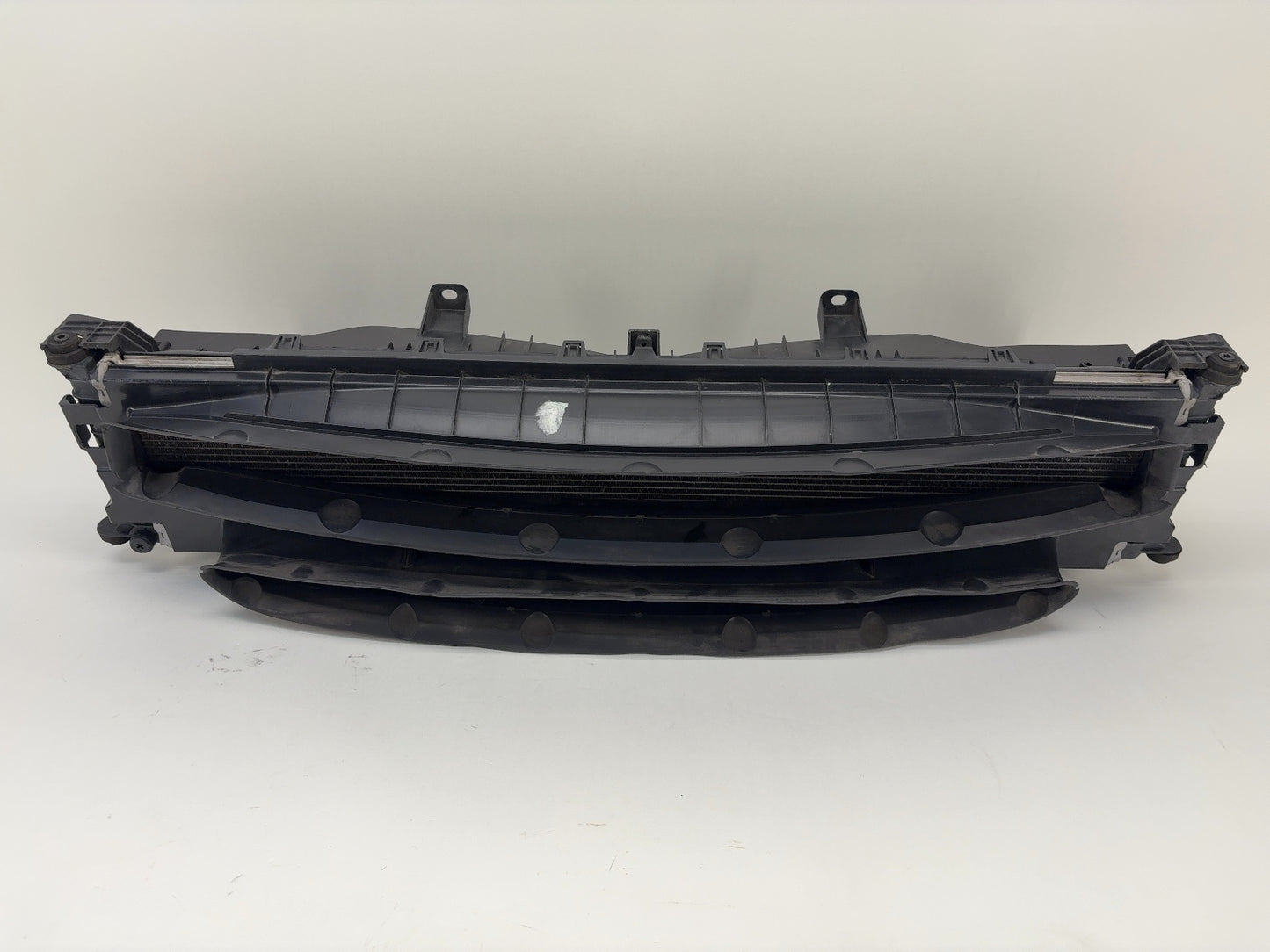2015-2018 Tesla Model S Center Active Louvre With Radiator Assembly 1007256-00-K