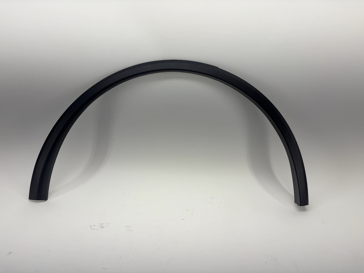 2026 Tesla Model Y Juniper Rear Fender Garnish Right 1937596-00-D