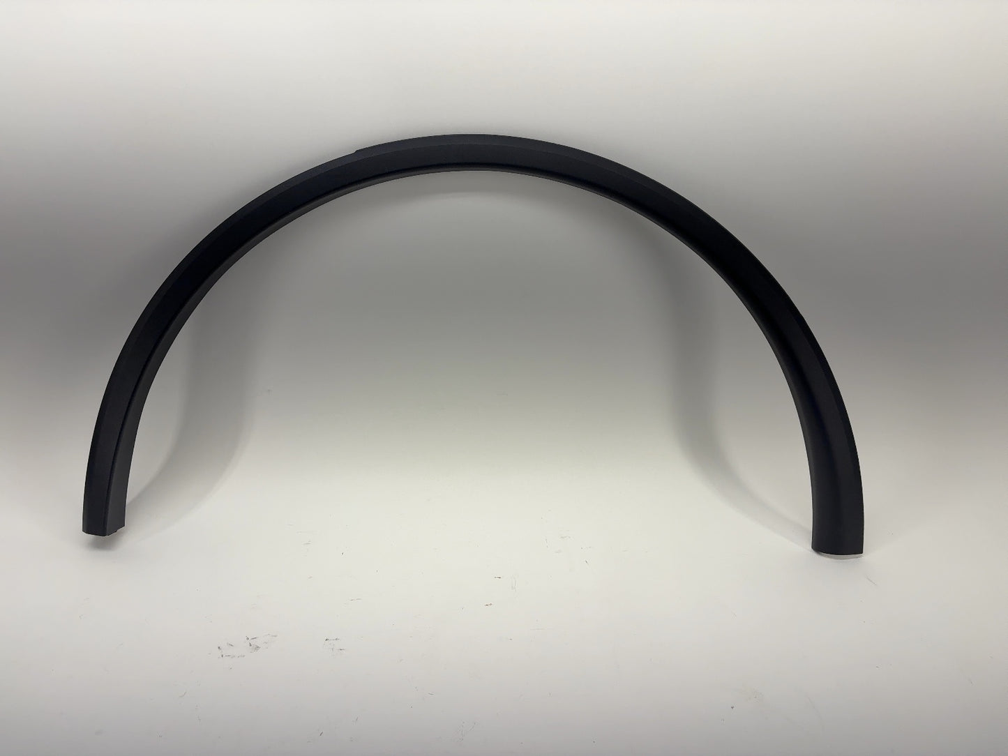 2026 Tesla Model Y Juniper Rear Fender Garnish Left 1937594-00-D