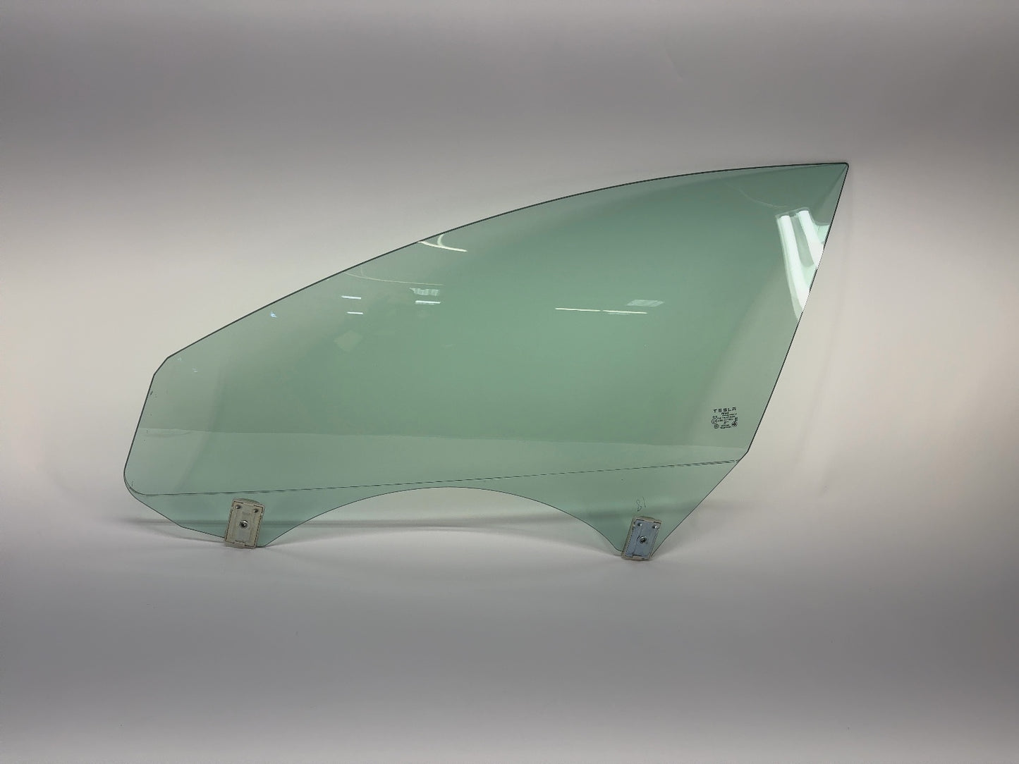 2024-2025 Tesla Model 3 Highland Front Left Door Glass Laminated 1768719-00-D