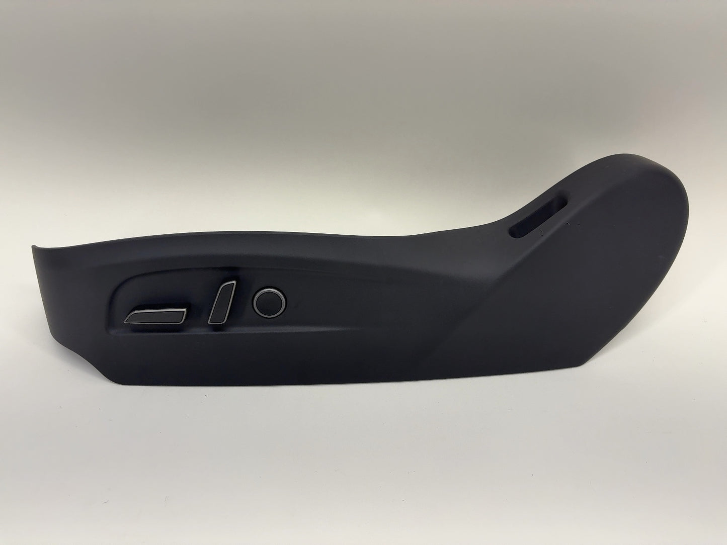 2025 Tesla Model 3 Highland Front Left Seat Trim With Control Switches 2002256-00-D
