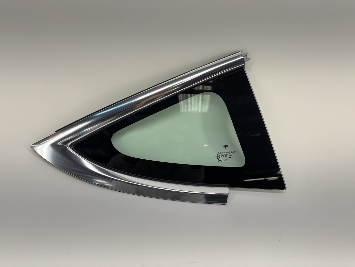 2018 Tesla Model 3 Rear Right Quarter Glass 1080706-00-F