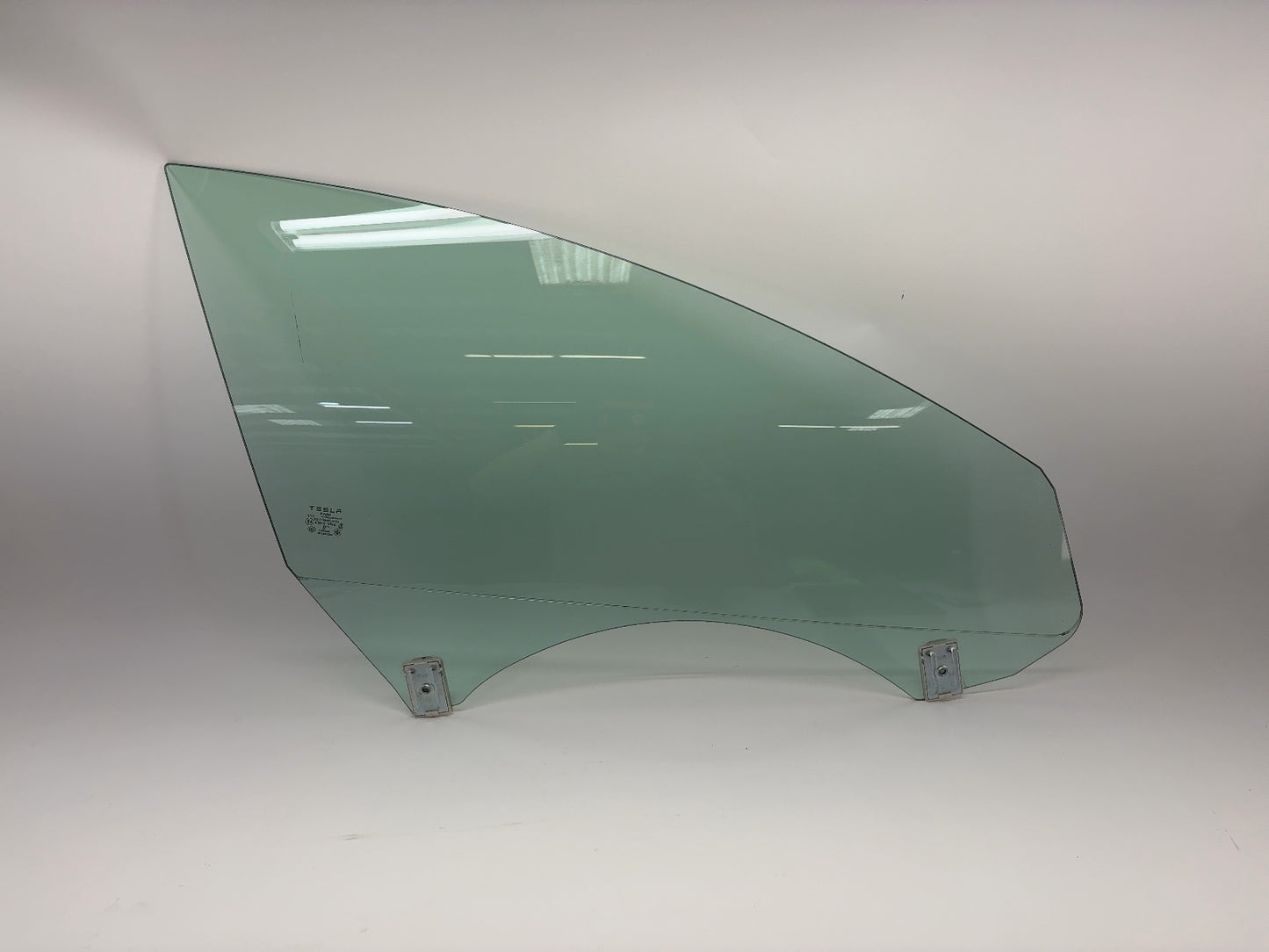 2024-2025 Tesla Model 3 Highland Front Right Door Glass Laminated 1773076-00-D
