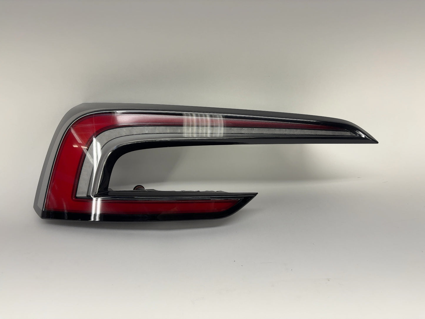 2025 Tesla Model 3 Highland Tail Lamp Liftgate Trunk Left 1691498-98-F