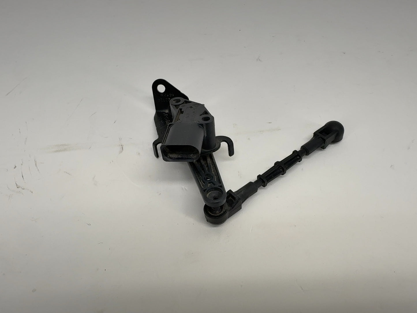 2023 Rivian R1S R1T Rear Right Ride Height Sensor PT00039817-D