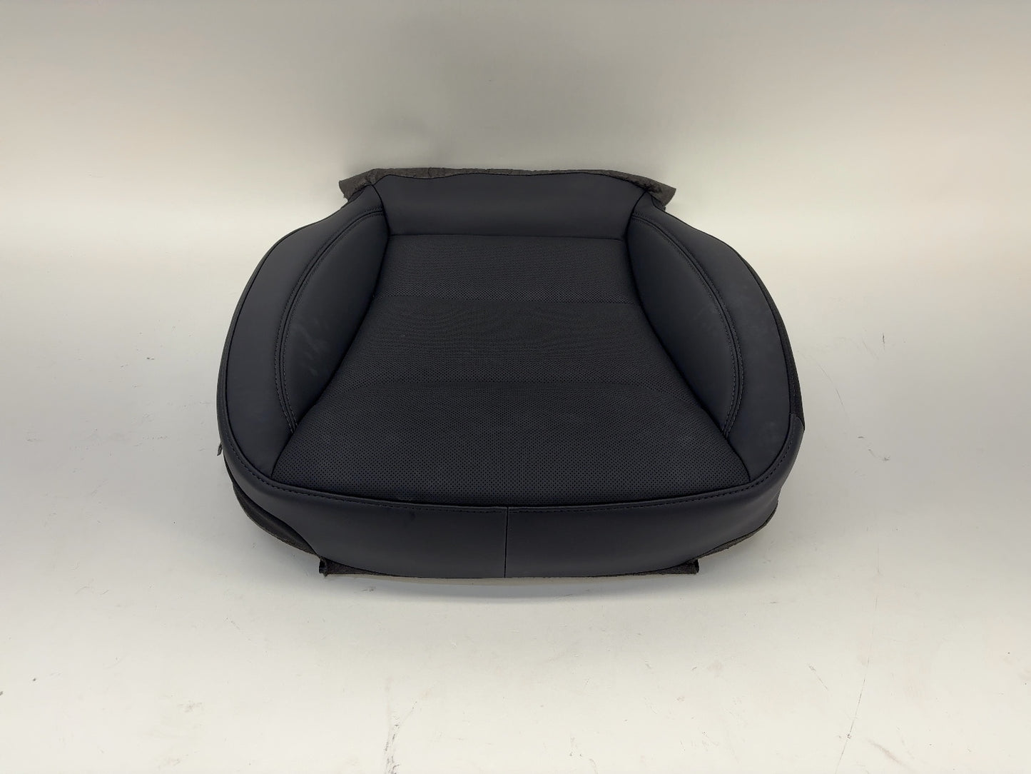 2025 Tesla Model 3 Highland Front Right Lower Seat Cushion 1997745-01-D