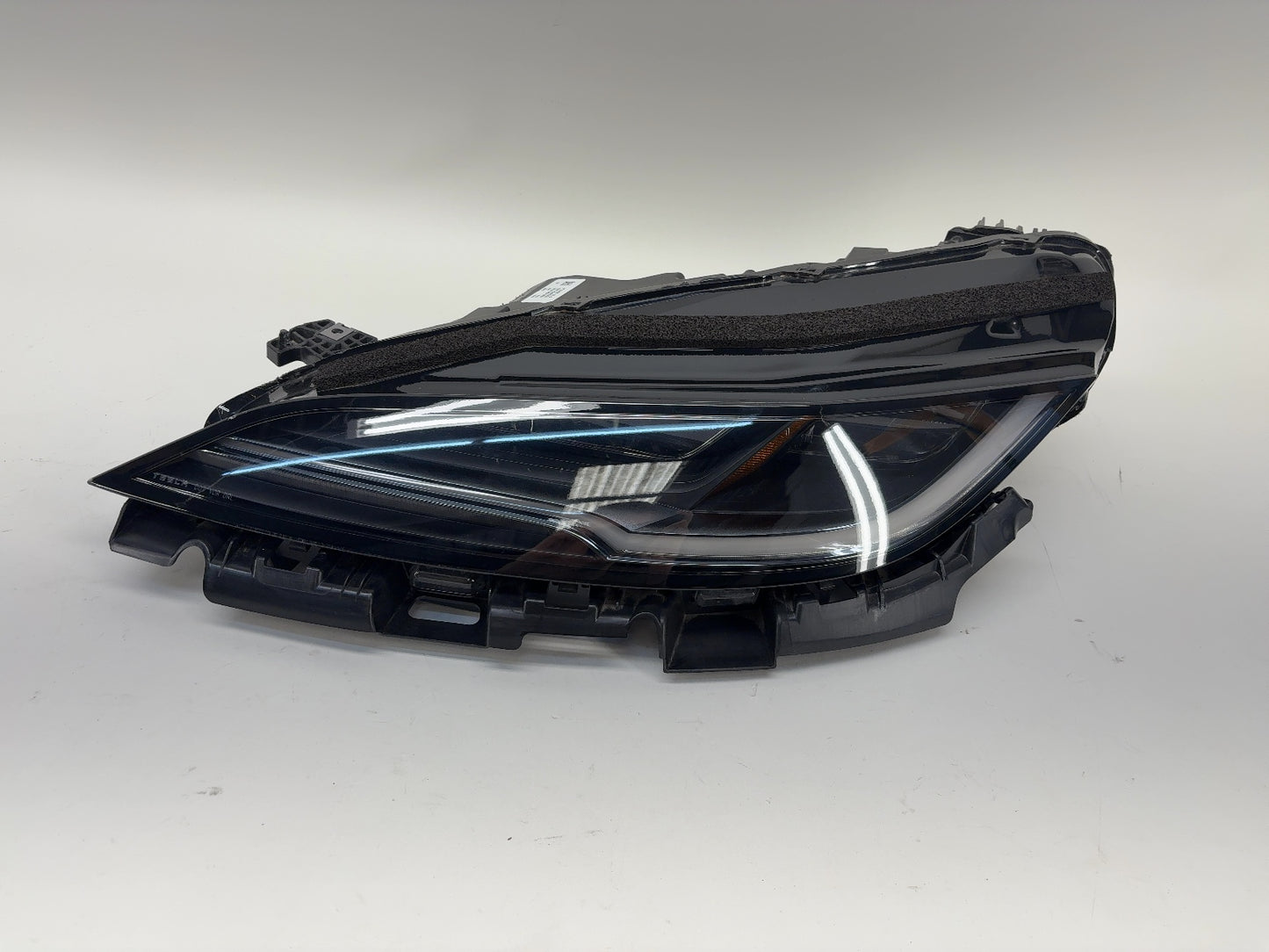 2024-2025 Tesla Model 3 Highland Left Headlamp 1694086-00-G