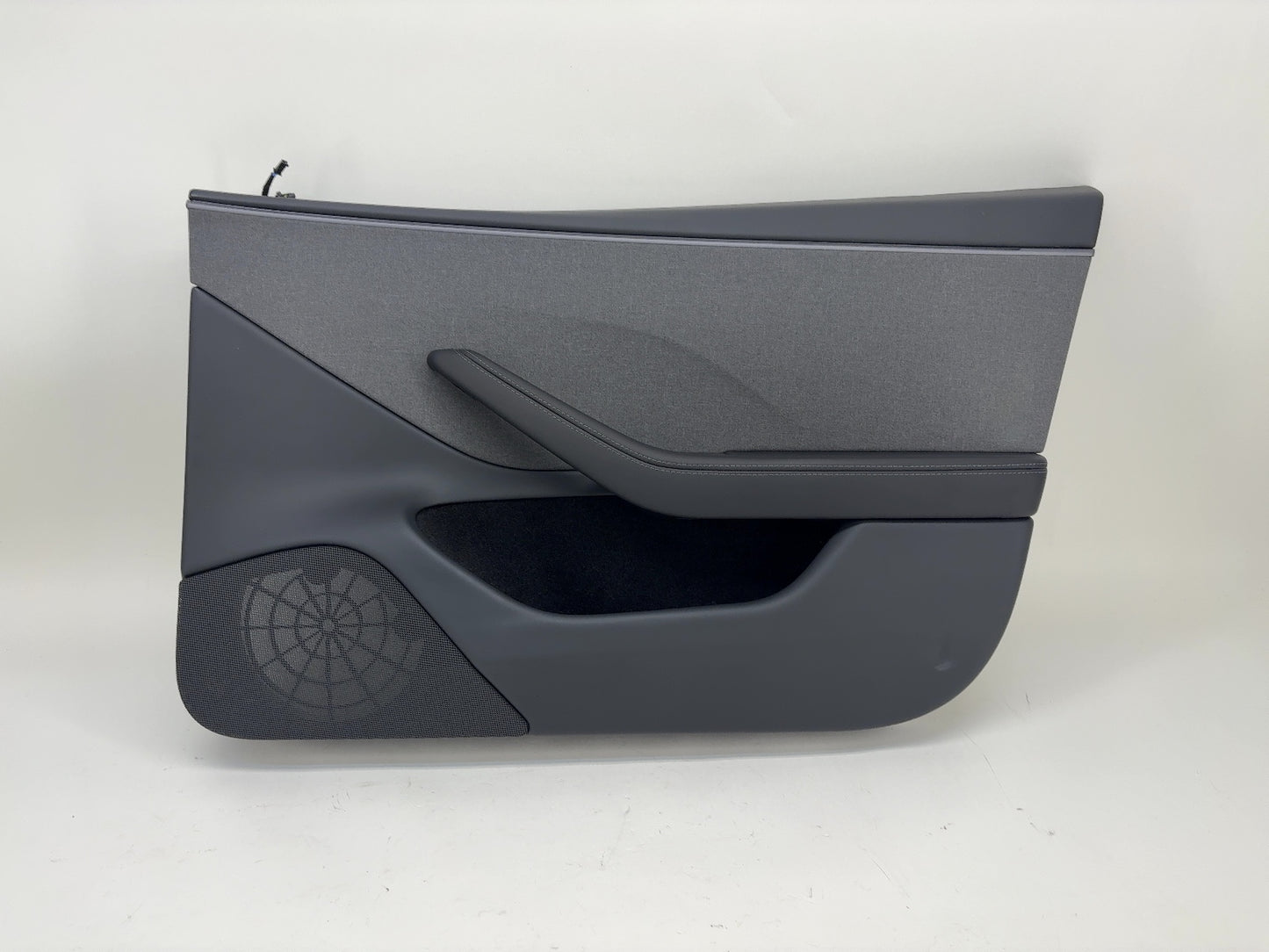 2025 Tesla Model 3 Highland Front Right Door Panel 1776740-20-E