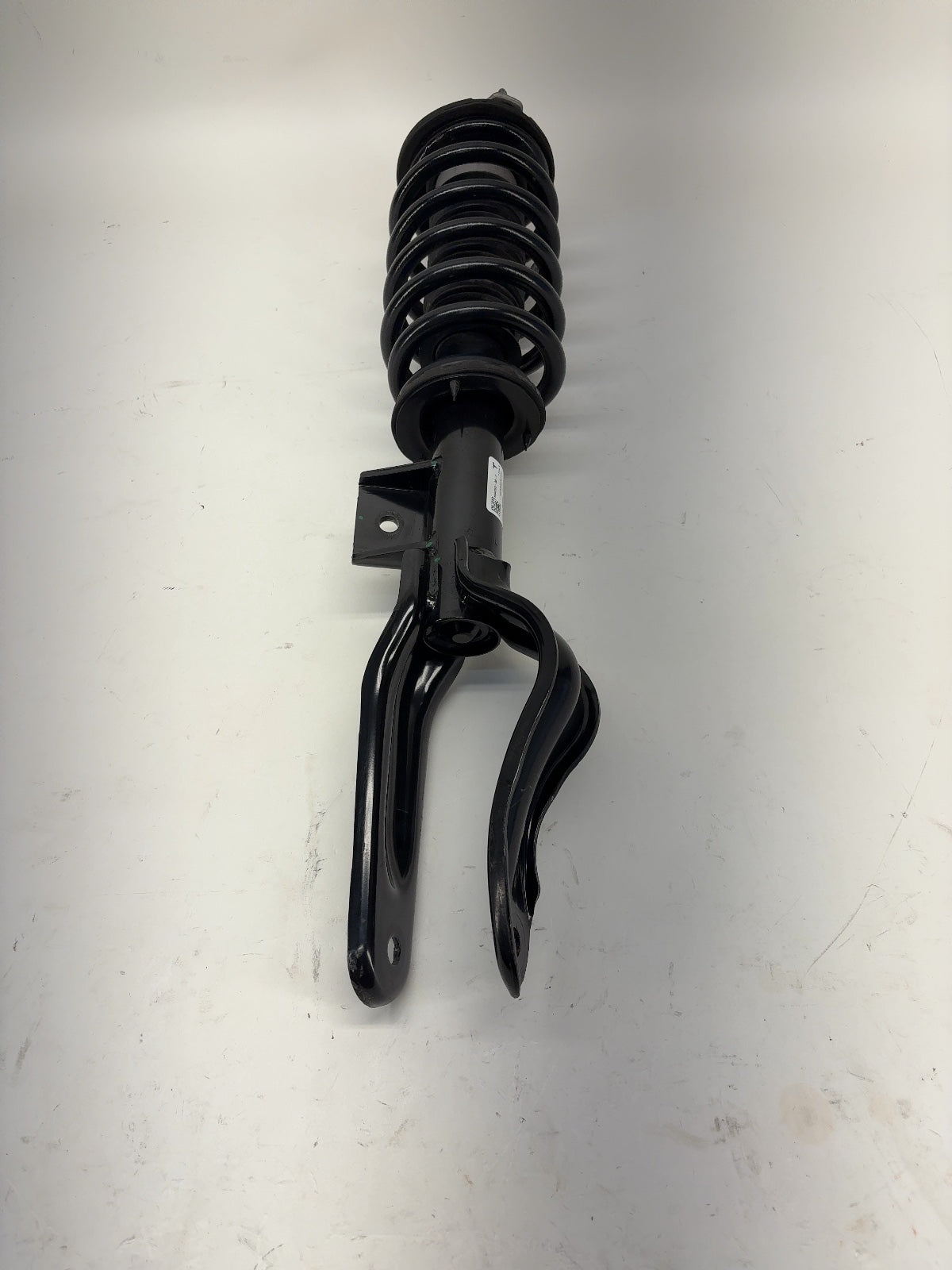 2021 Tesla Model 3 Front Right Strut Absorber Sport 1044368-00-F