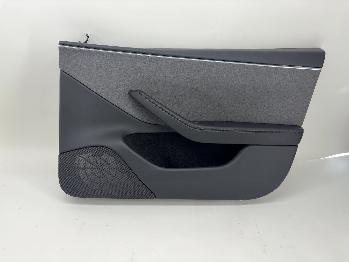 2025 Tesla Model 3 Highland Front Right Door Panel 1776740-20-E