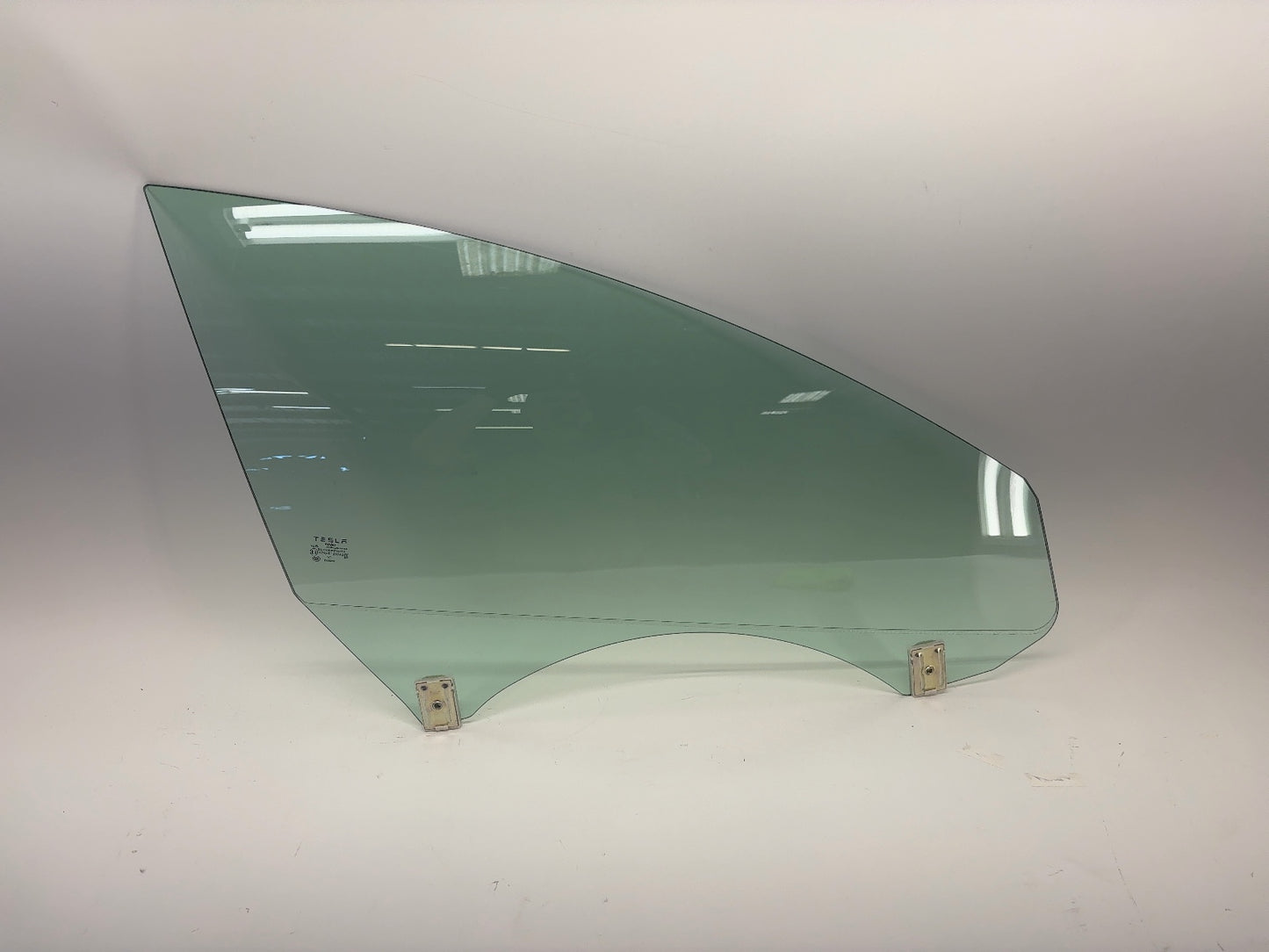 2024-2025 Tesla Model 3 Highland Front Right Door Glass Laminated 1773076-00-D