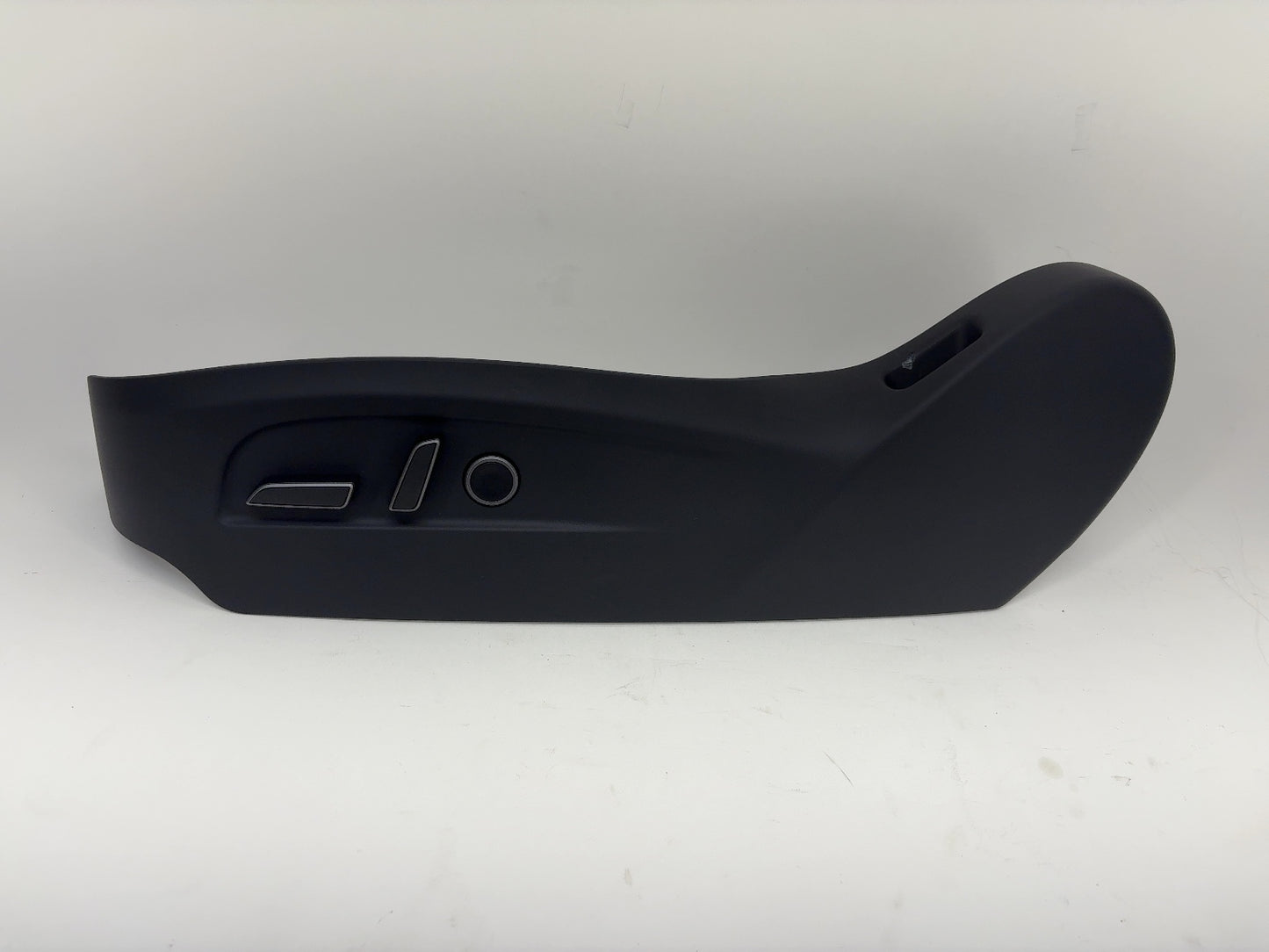 2025 Tesla Model 3 Highland Left Seat Trim With Buttons 2002256-00-D