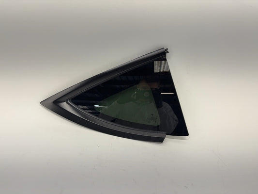 2023-2025 Tesla Model Y Right Quarter Glass 1495741-00-J