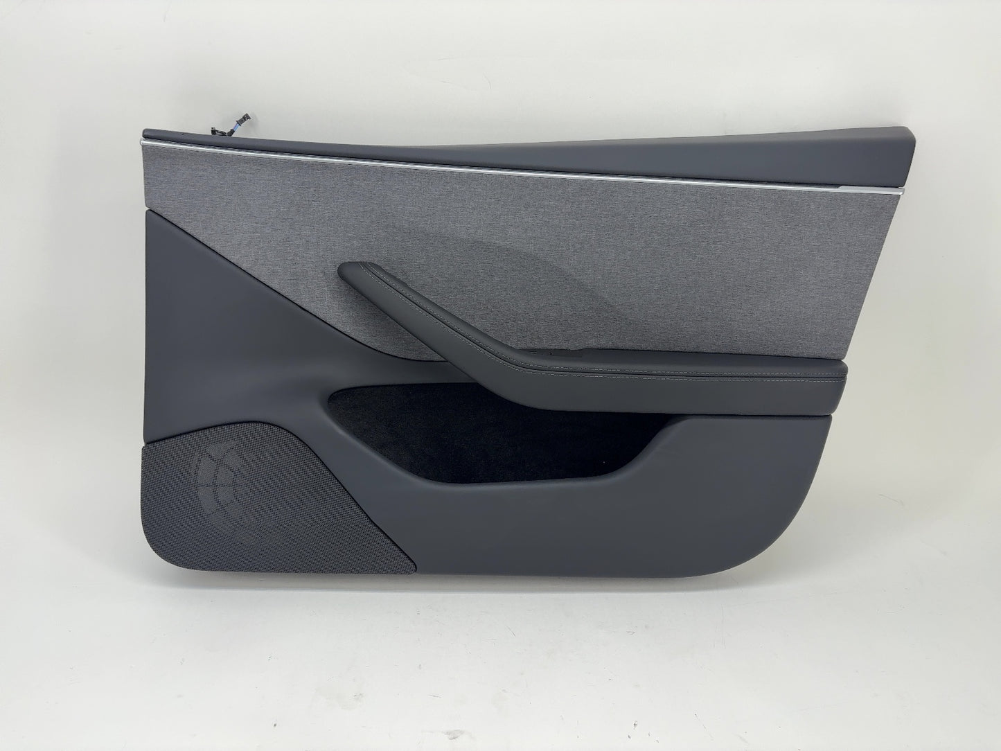 2025 Tesla Model 3 Highland Front Right Door Panel 1776740-20-E