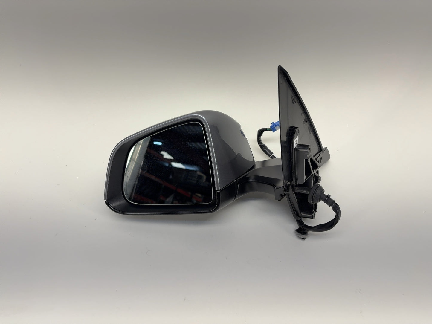 2026 Tesla Model Y Juniper Front Left Door Mirror Assembly 2130969-00-A
