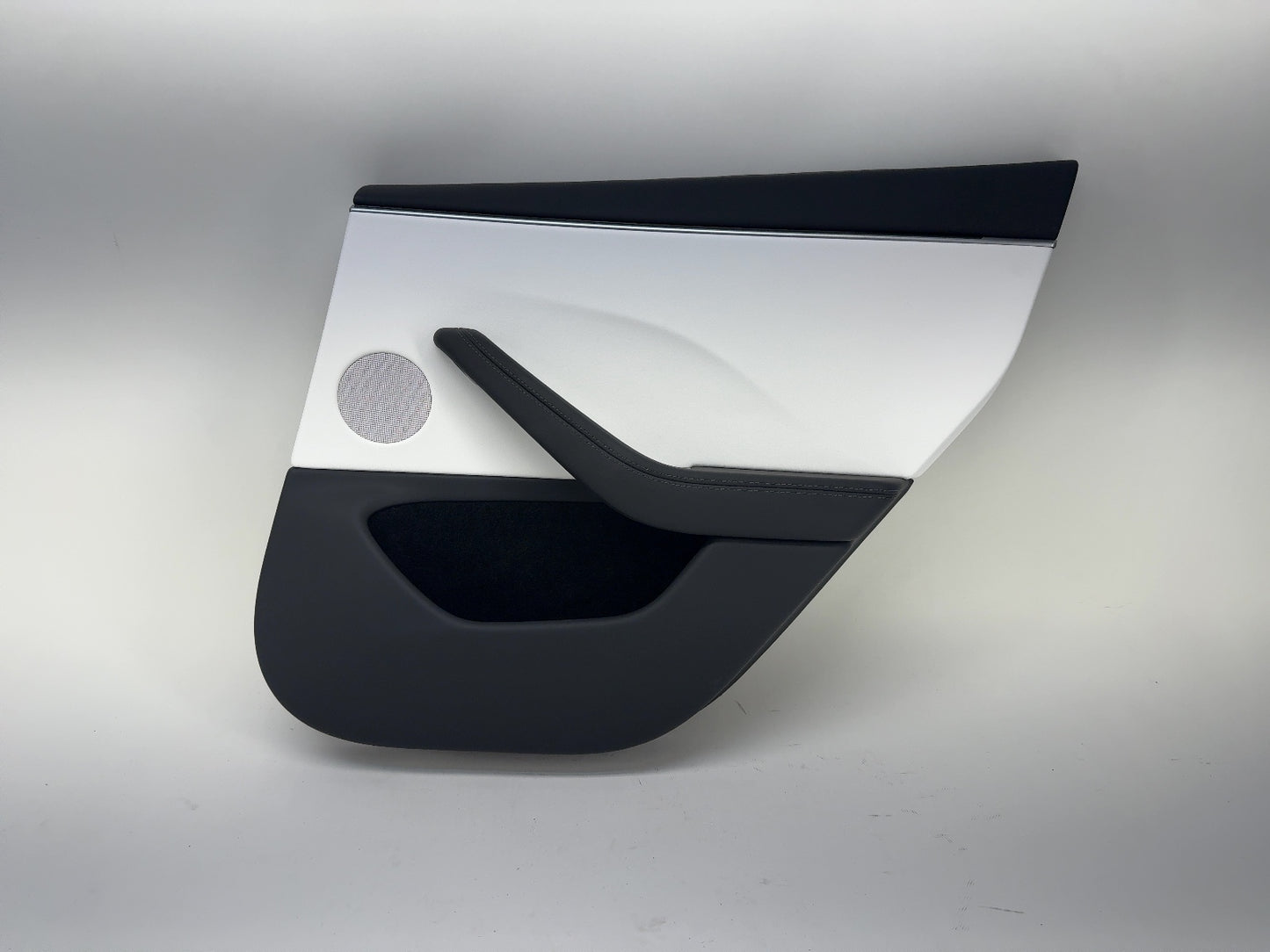 2025 Tesla Model 3 Highland Rear Right Door Panel 1983179-20-E