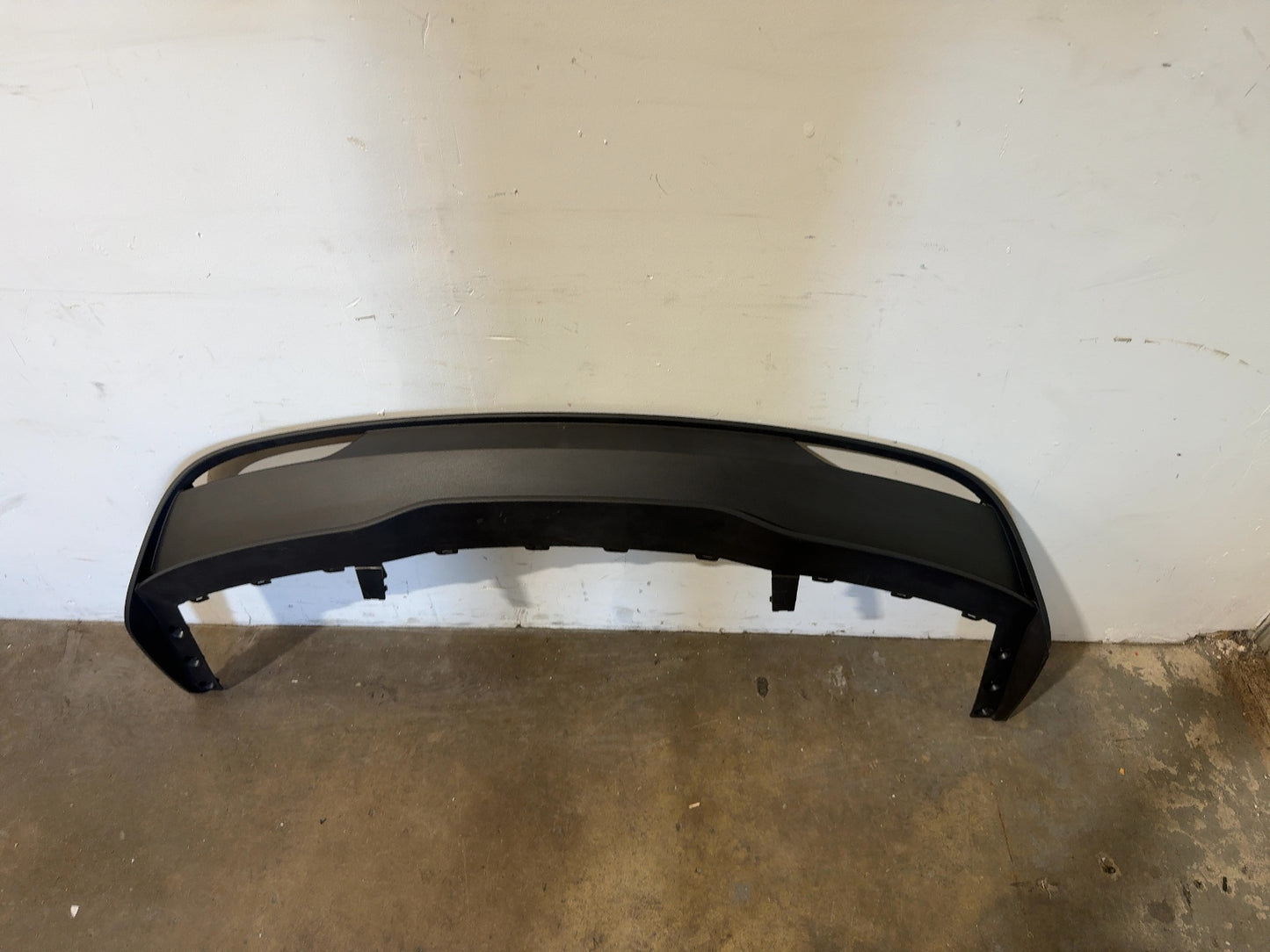 2025-2026 Tesla Model 3 Highland Rear Bumper Lower 1582581-00-D