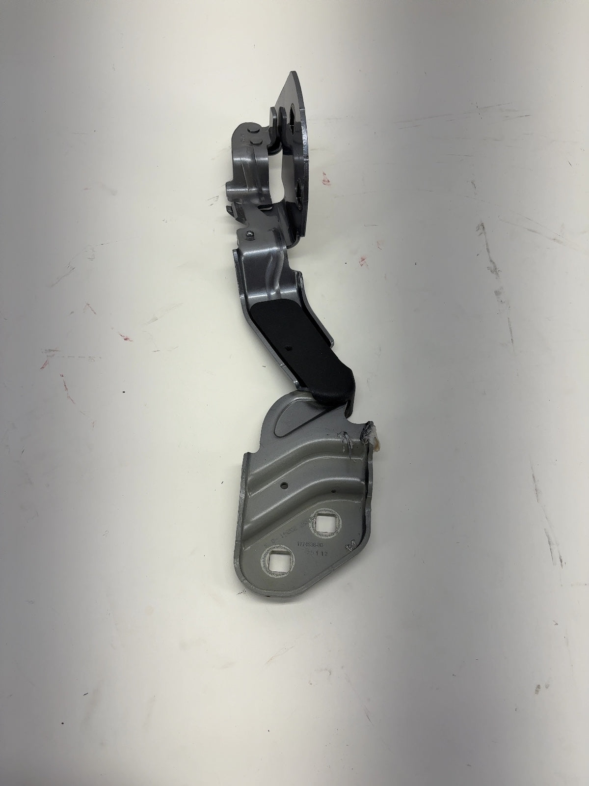 2025 Tesla Model 3 Highland Hood Hinge Right 1774936-00-B