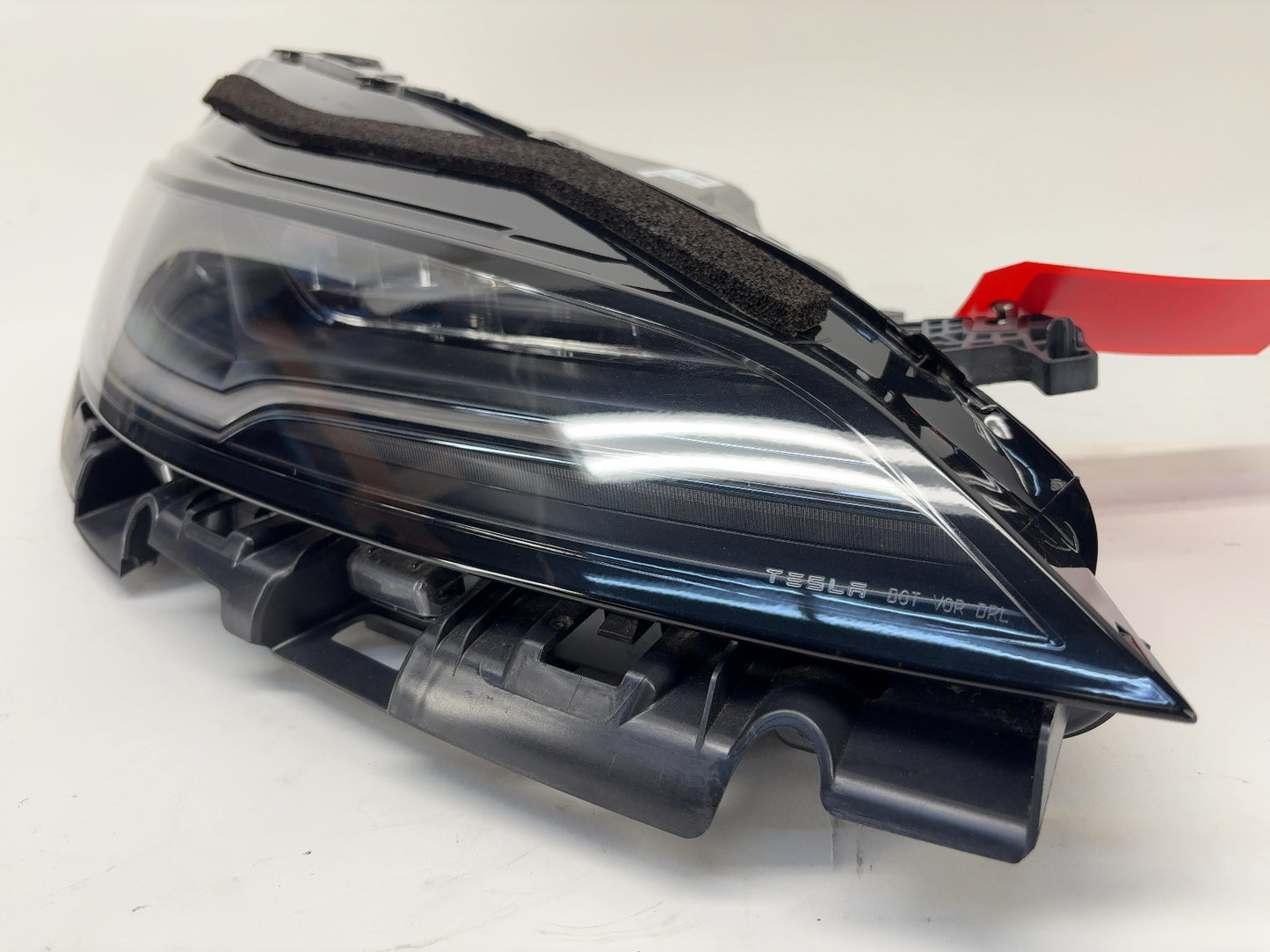 2025 Tesla Model 3 Highland Front Headlamp Right 1694087-00-G