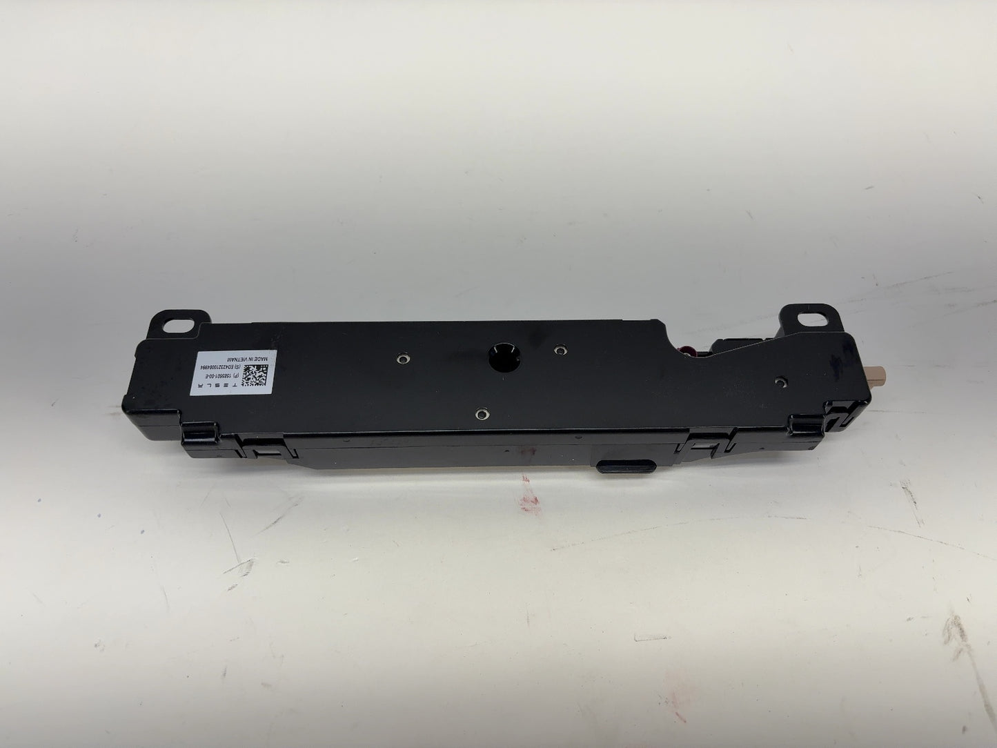 2023 Tesla Model Y Bluetooth Wifi Antenna 1585601-00-E