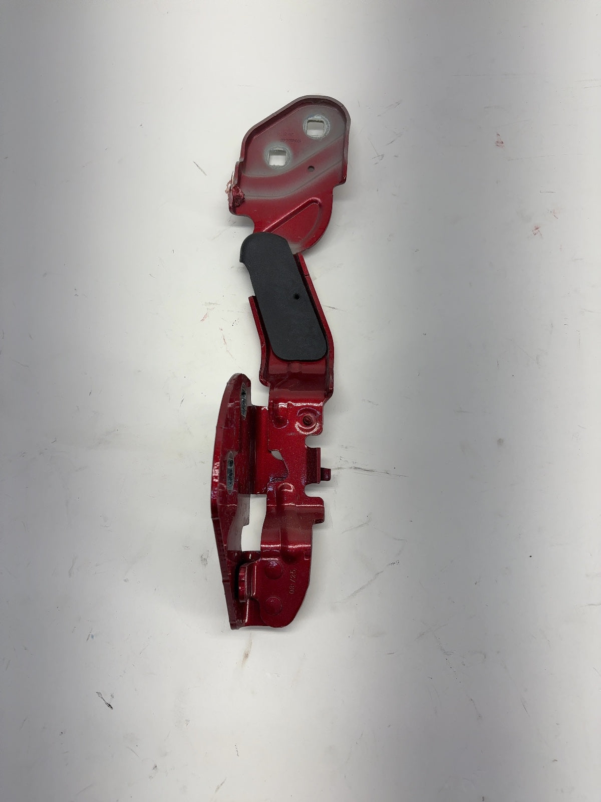 2025 Tesla Model 3 Highland Hood Hinge Right 1774936-00-B