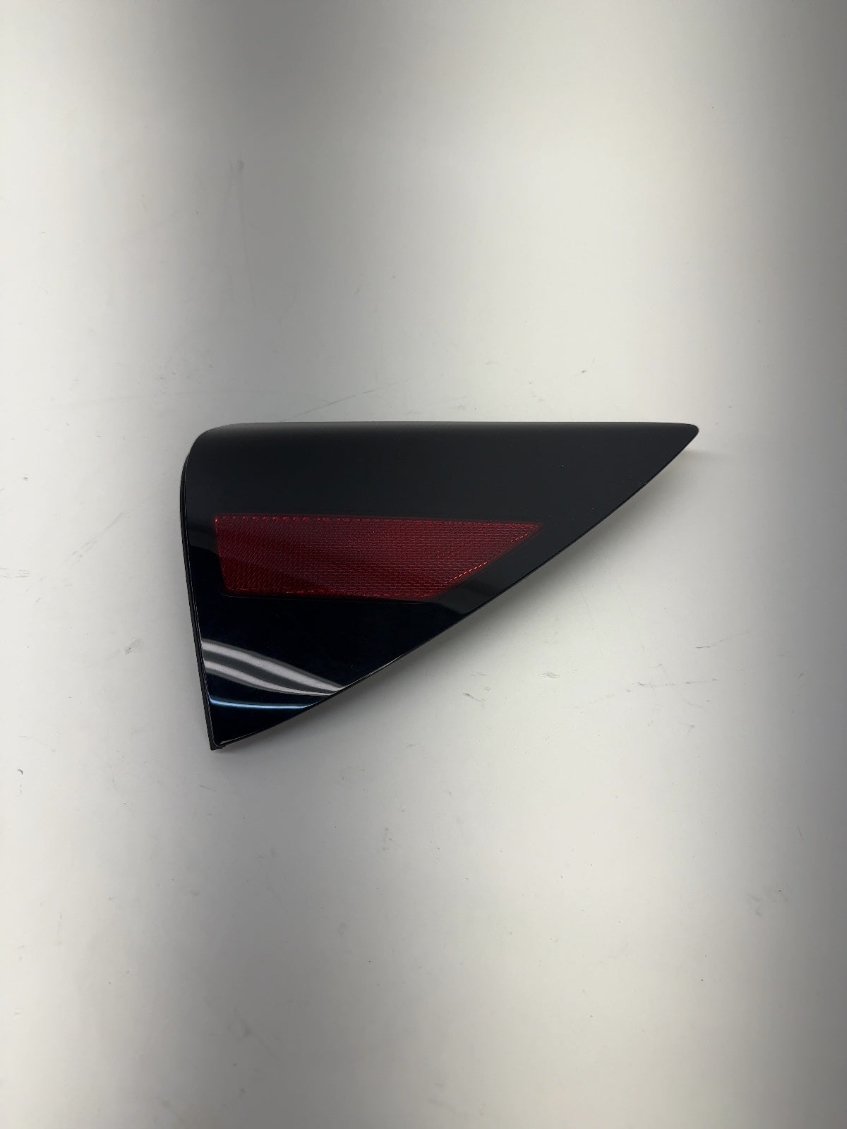 2025-2026 Tesla Model 3 Highland Right Quarter Reflector 1715105-30-A
