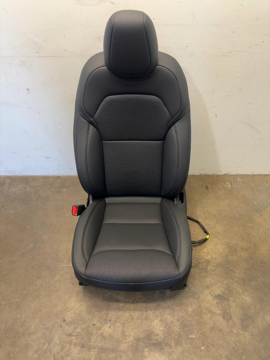 2025-2026 Tesla Model 3 Highland Front Left Seat Assembly 7754322-01-C
