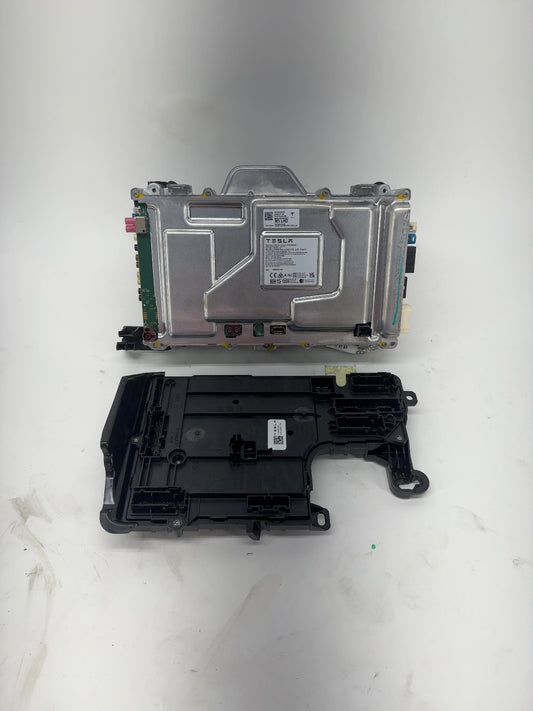 2023 Tesla Model 3 Car Computer W Left Vc Controller 1681271-00-I