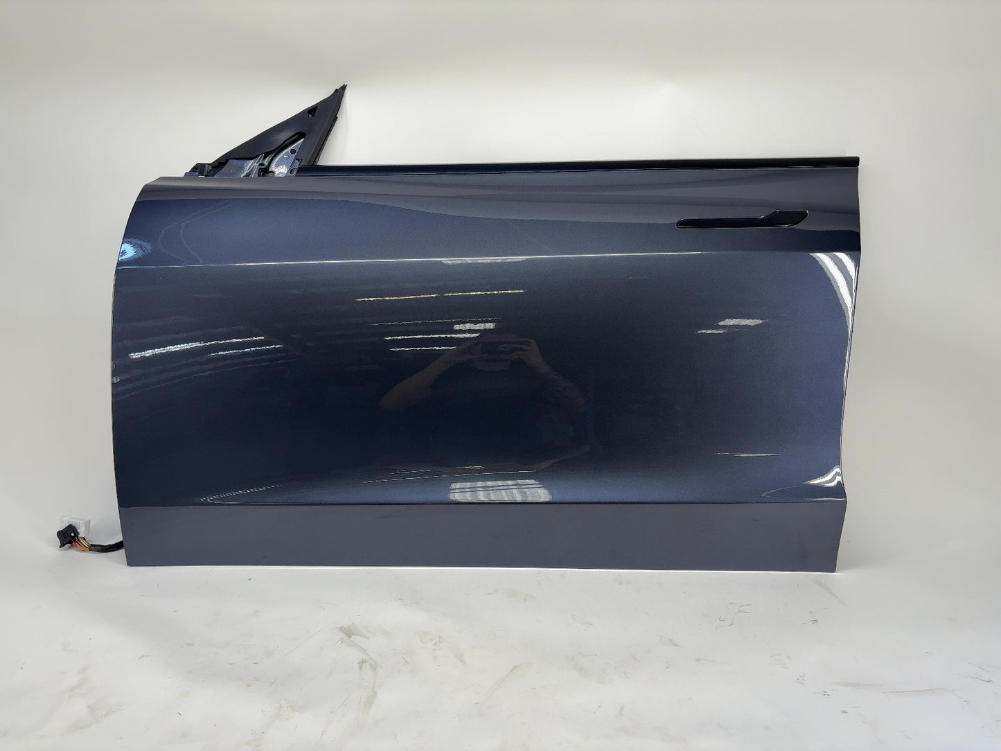 2018-2023 Tesla Model 3 Front Left Door Shell 1081421-E0-C