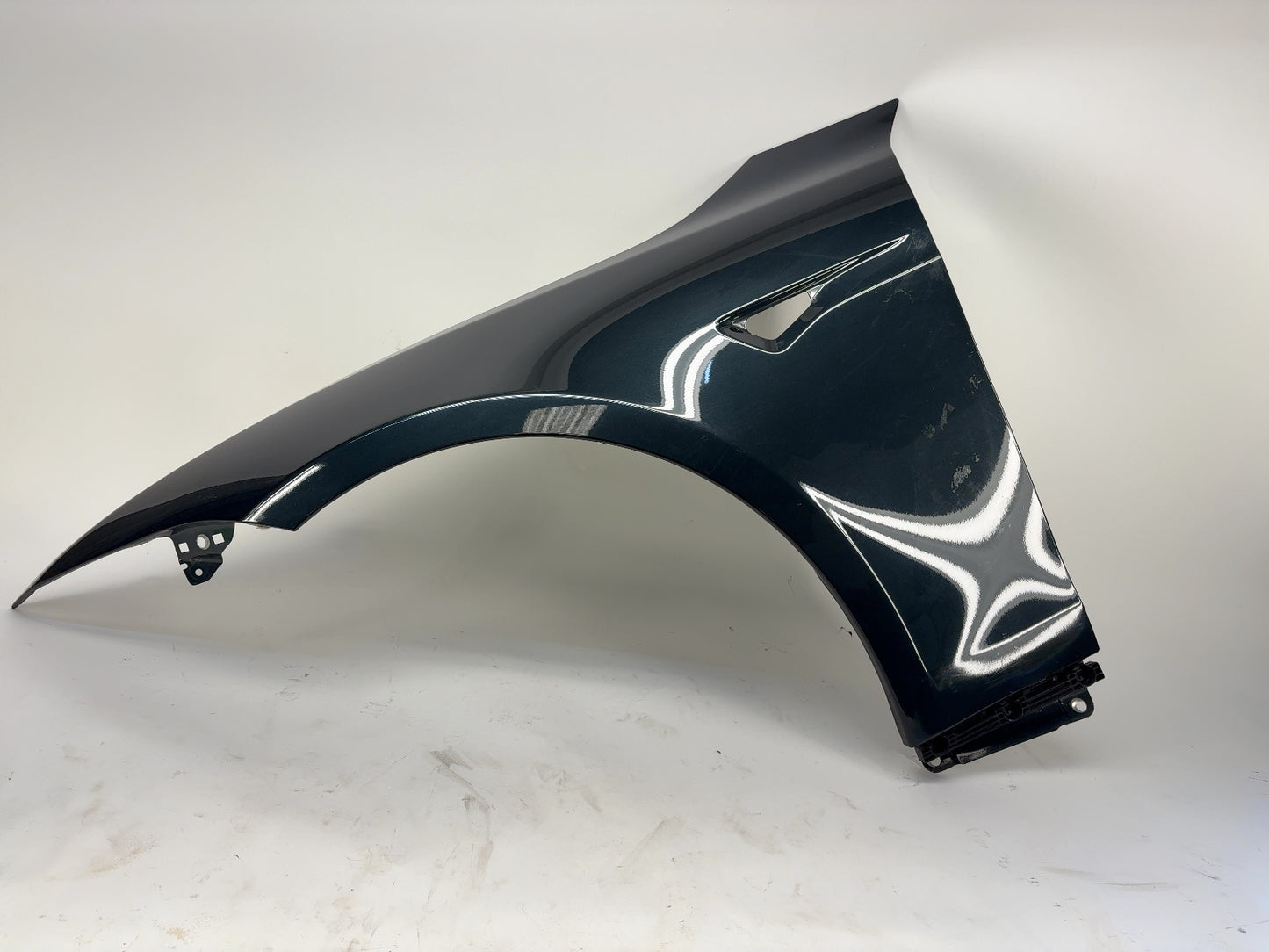2012-2019 Tesla Model S Left Fender 6008022-E0-D