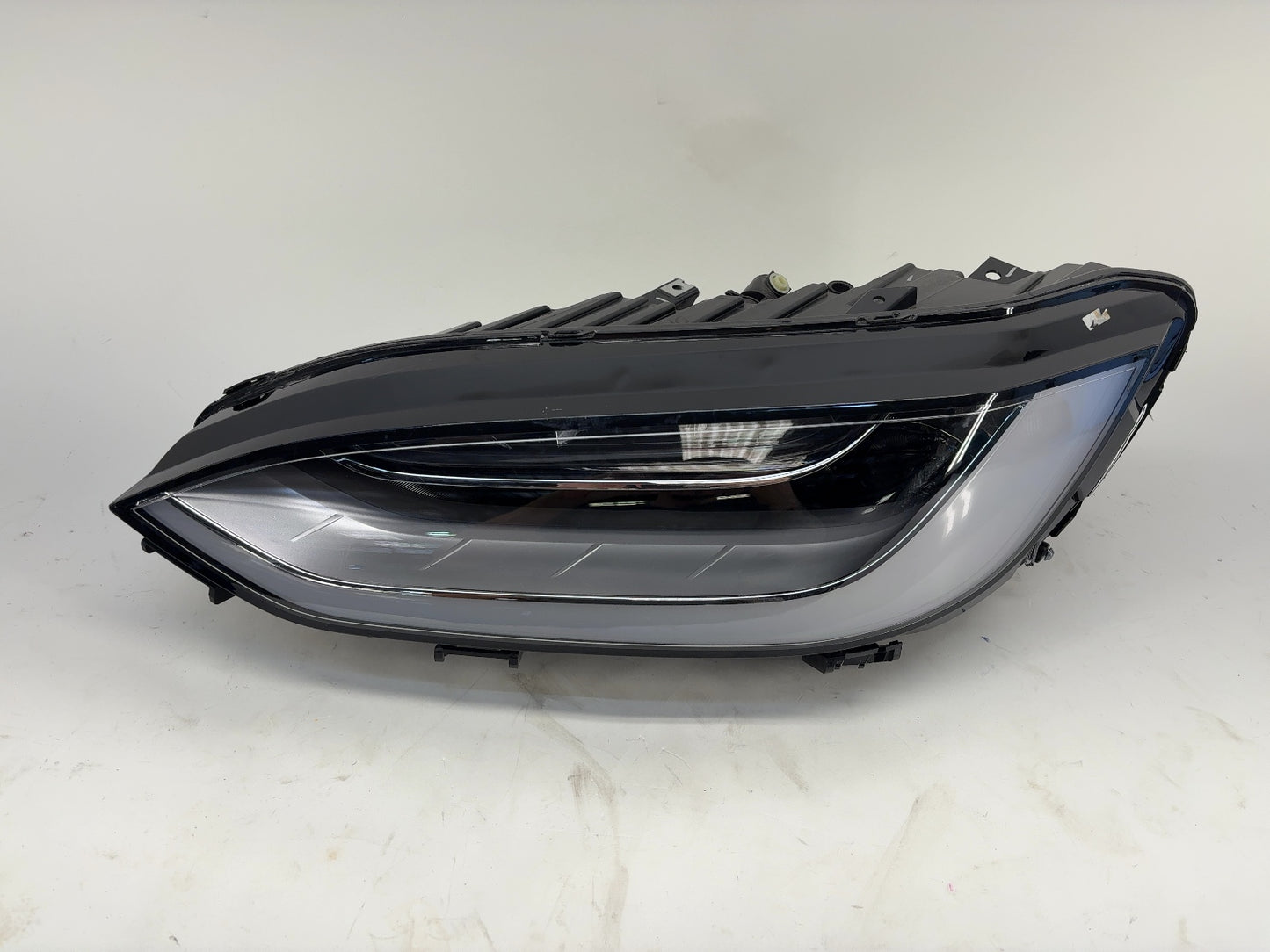 2020 Tesla Model X Left Headlamp 1034314-00-F