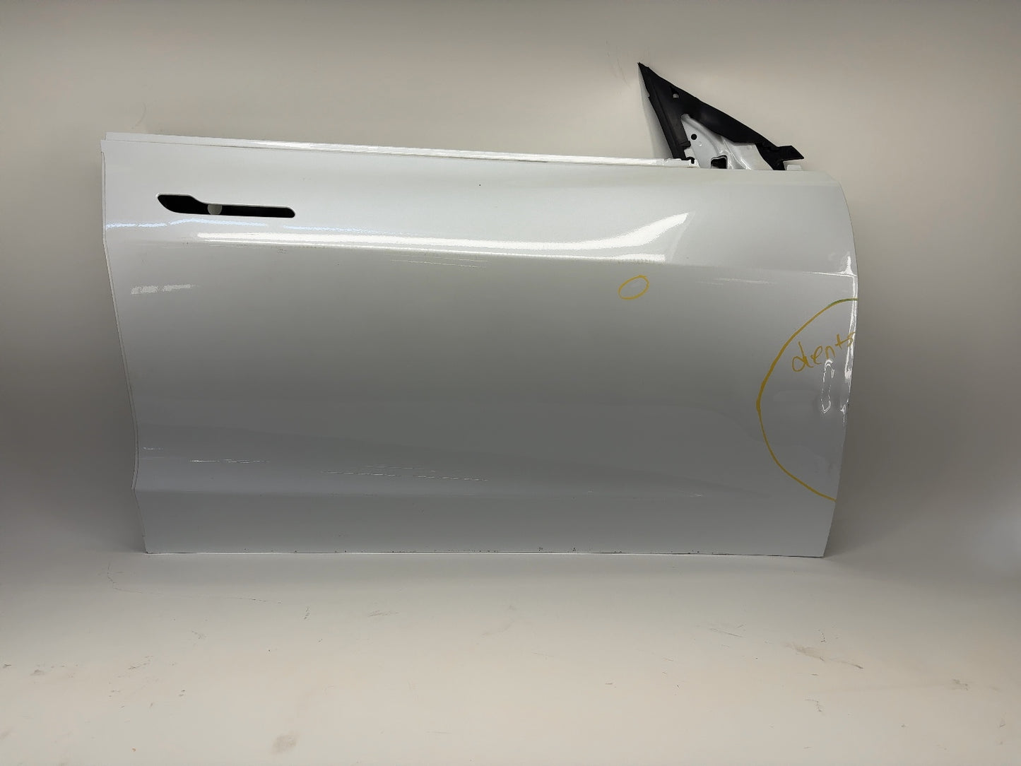 2018-2023 Tesla Model 3 Front Right Door Shell 1081420-E0-C