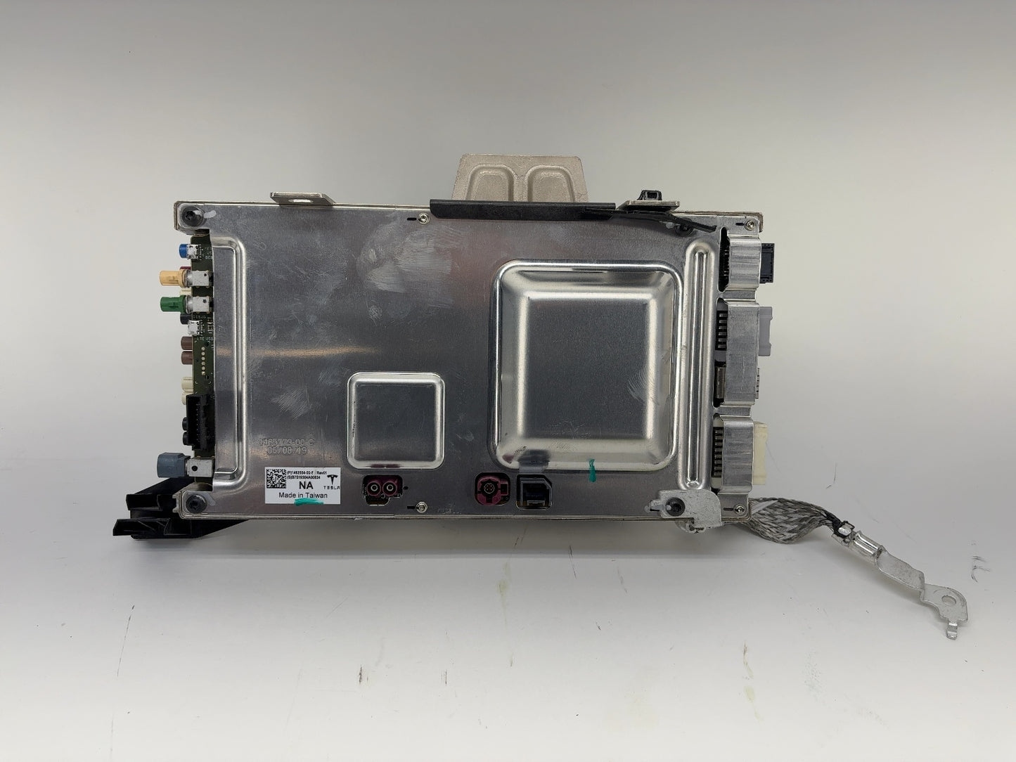 2020 Tesla Model 3 Car Computer 1462554-00-F