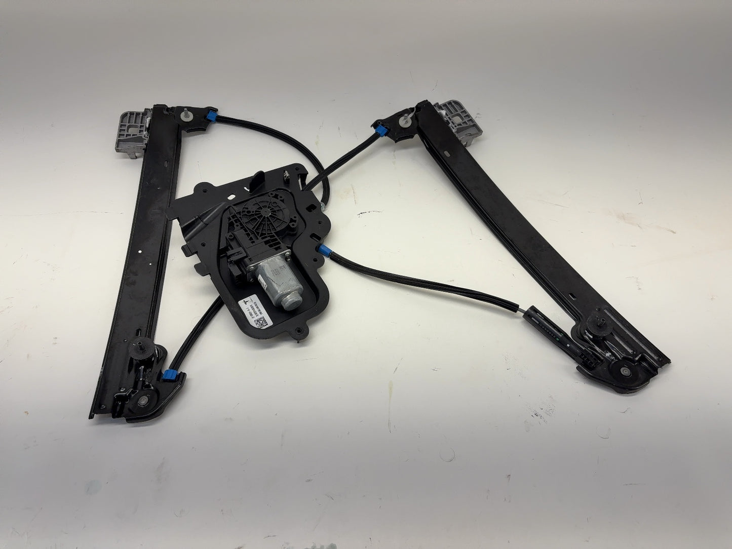 2020 Tesla Model 3 Front Left Window Regulator 1096620-14-J