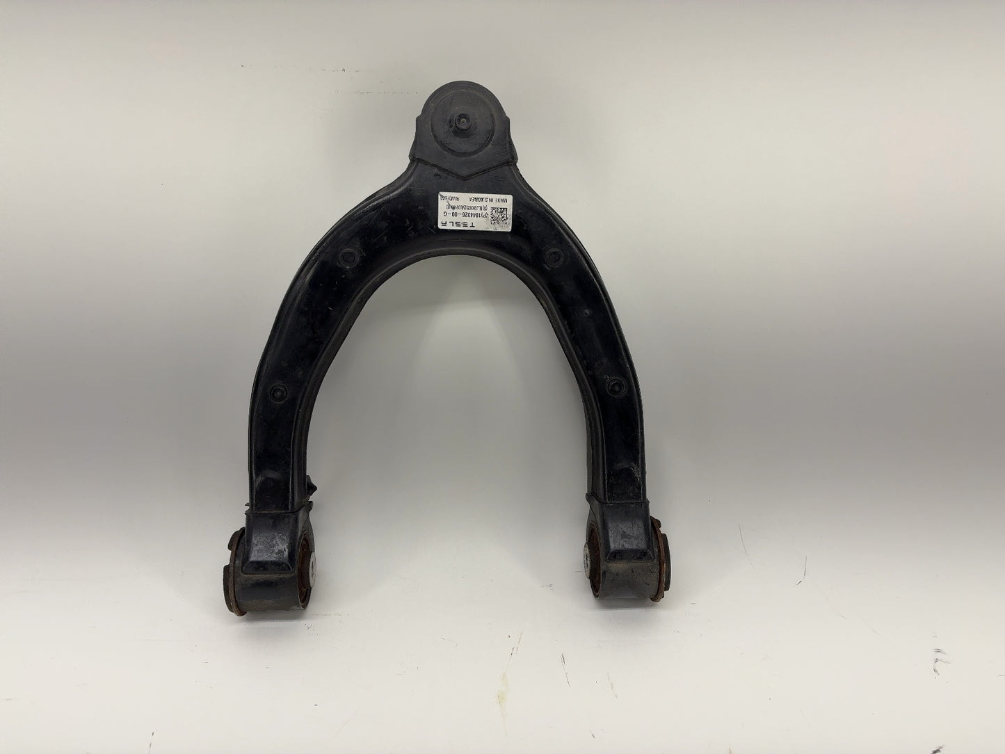 2020 Tesla Model 3 Front Right Upper Control Arm 1044326-00-G