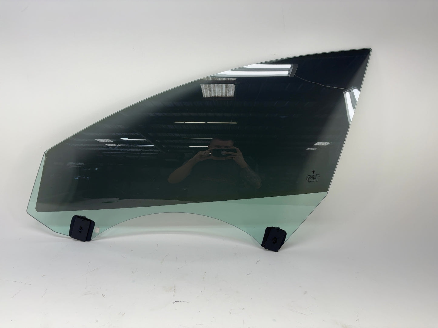 2021-2024 Tesla Model 3 Front Left Door Glass Laminated Note 1568570-00-C