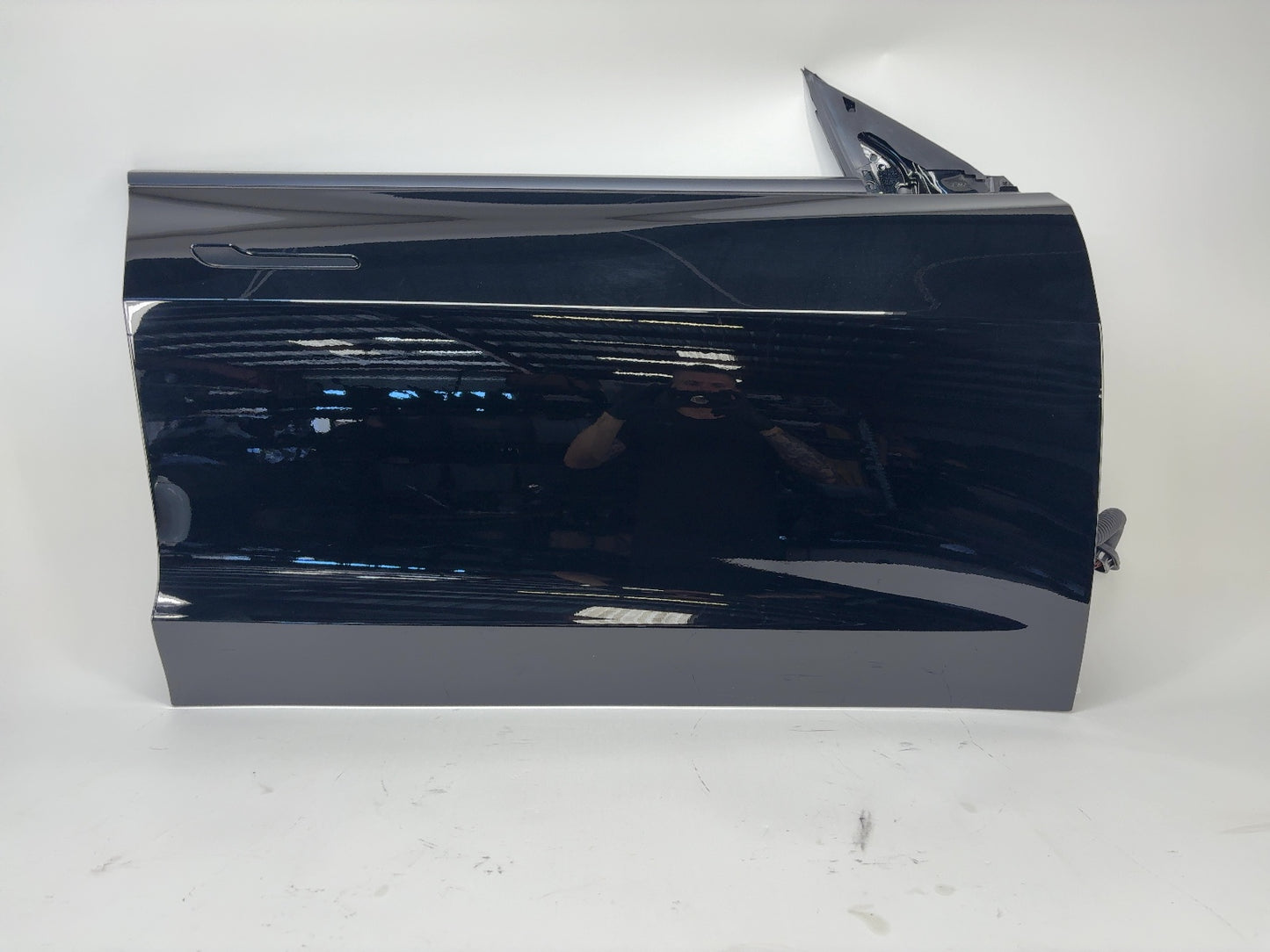 2018-2023 Tesla Model 3 Front Right Door Shell 1081420-E0-C