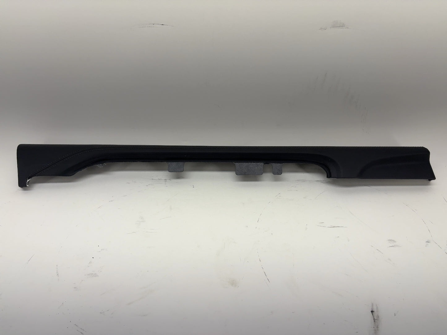 2023 Rivian R1S R1T Front Left Door Panel Upper Leather Trim PT00001064-B