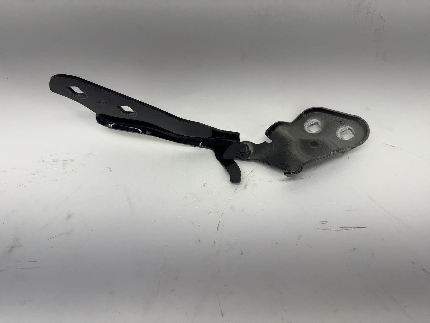 2023 Tesla Model 3 Hood Hinge Right 1098793-00-D