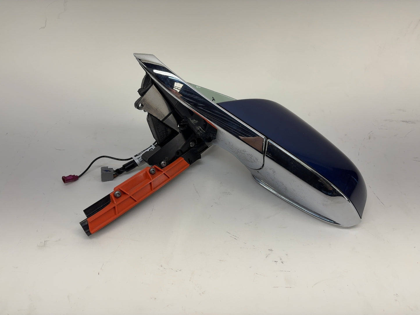 2021 Tesla Model S Front Left Door Mirror Assembly 1041317-00-G