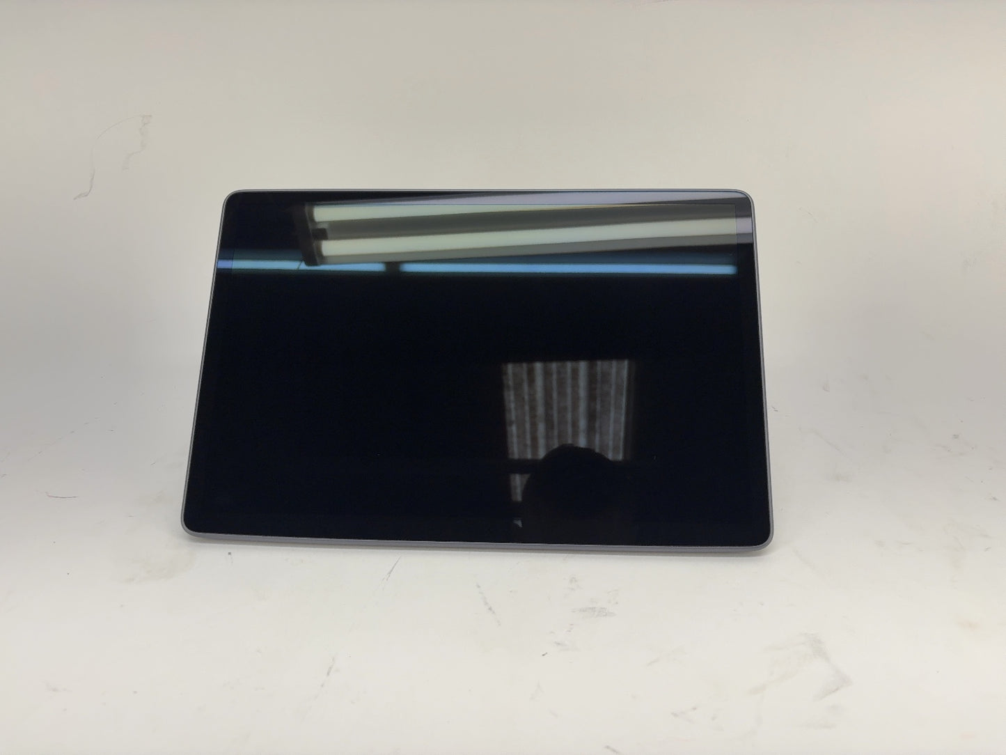 2022-2023 Tesla Model 3 Center Display 1089543-00-J