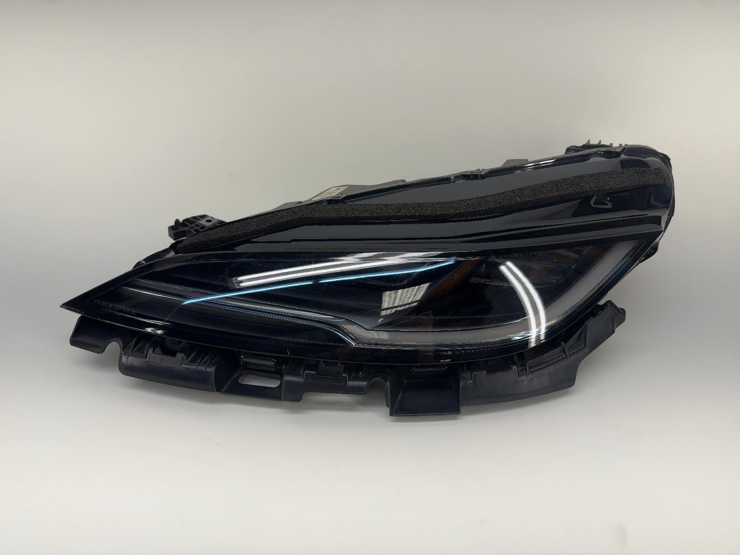 2025 Tesla Model 3 Highland Left Headlamp 1694086-00-H