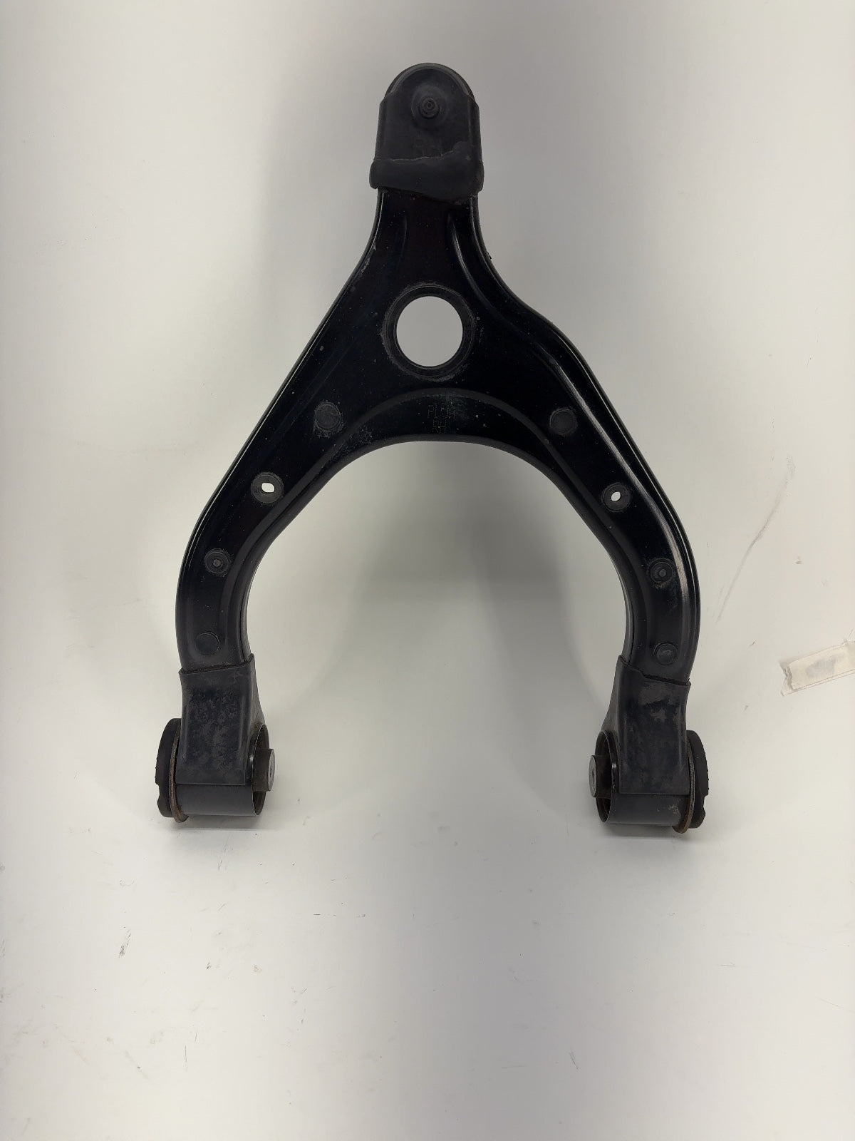 2017 Tesla Model X Front Right Upper Control Arm 1027327-00-E