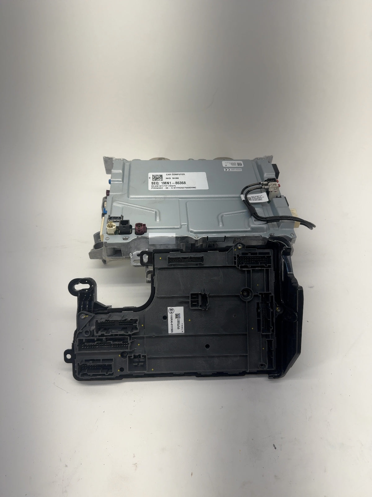 2025-2026 Tesla Model 3 Highland Car Computer With Vc Left Controller 2050302-00-A