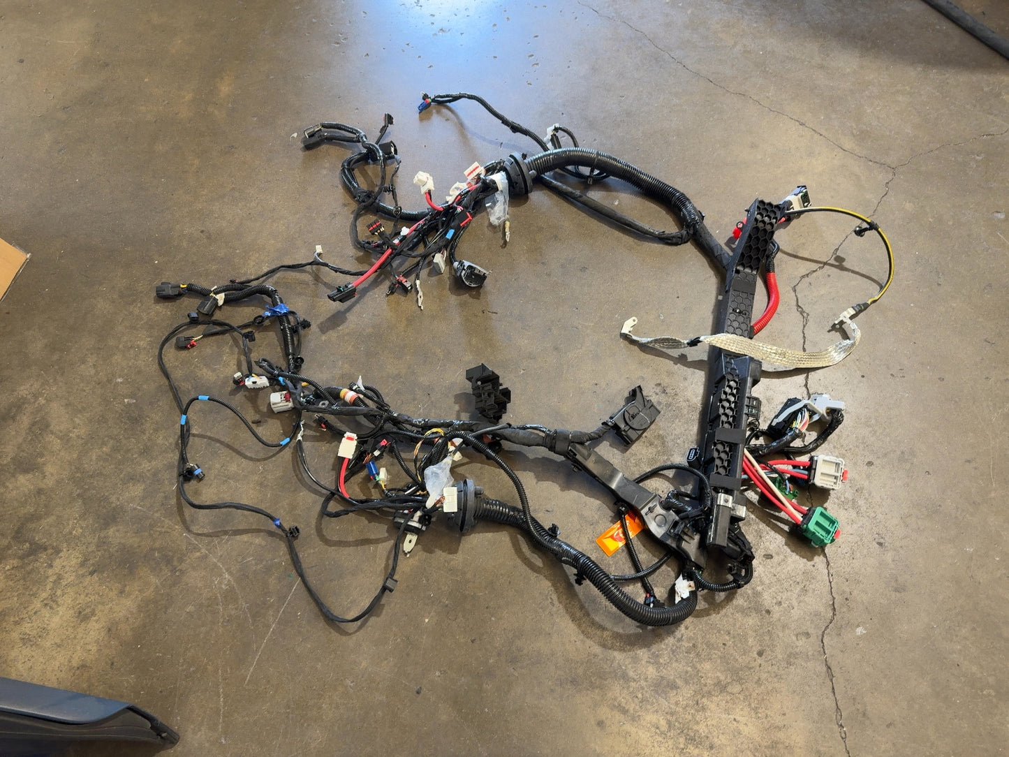 2025 Tesla Model 3 Highland Front Body Harness 1897330-11-B