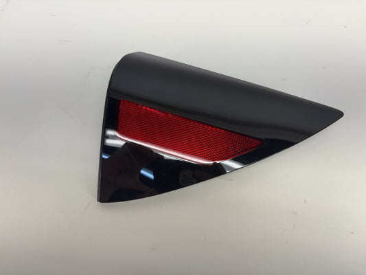 2025-2026 Tesla Model 3 Highland Right Quarter Reflector 1715105-30-A