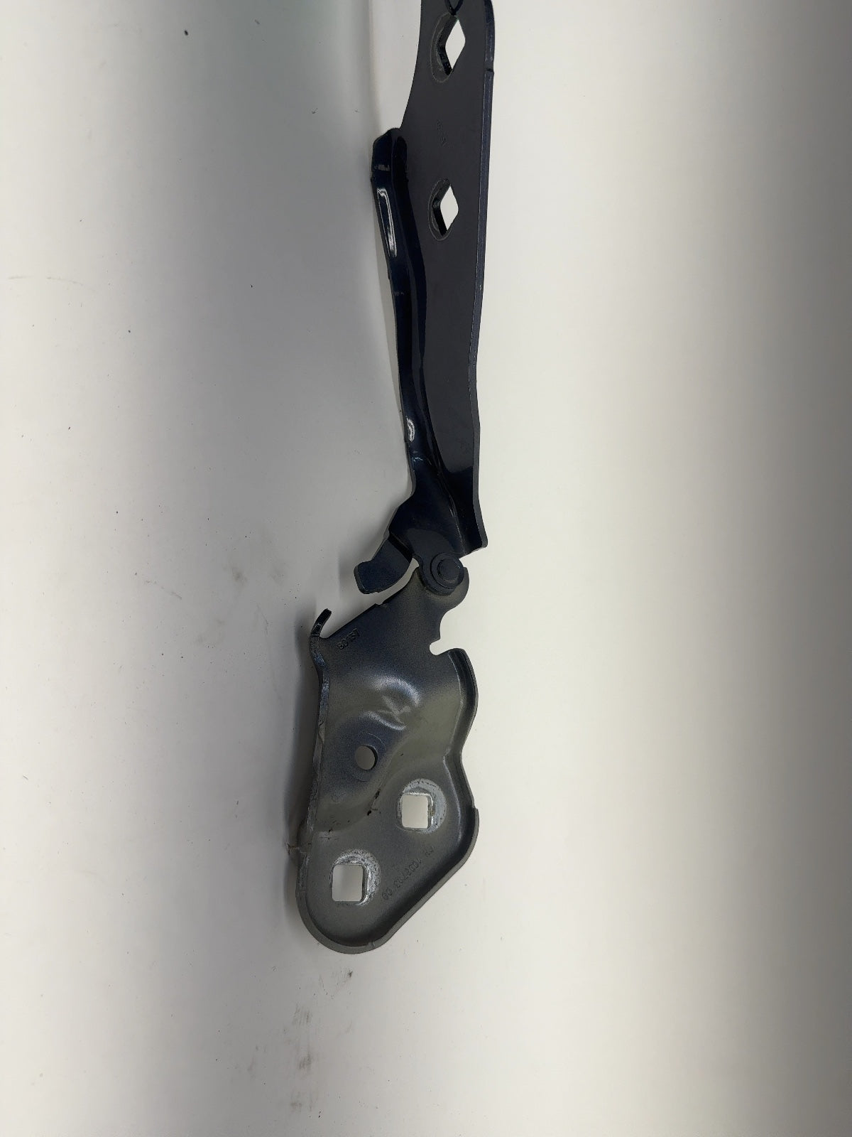2023 Tesla Model 3 Hood Hinge Right 1098793-00-D