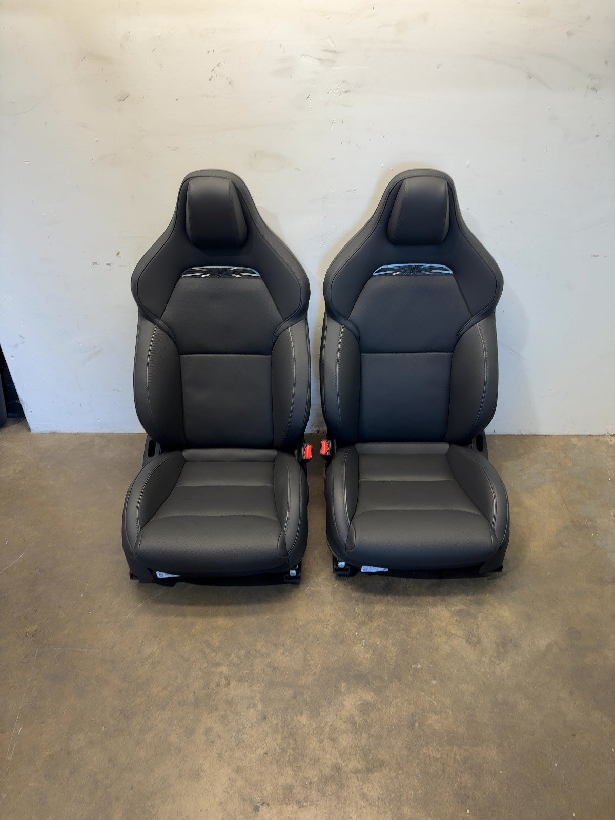 2026 Tesla Model 3 Highland Front Performance Seats 8765432-01-B